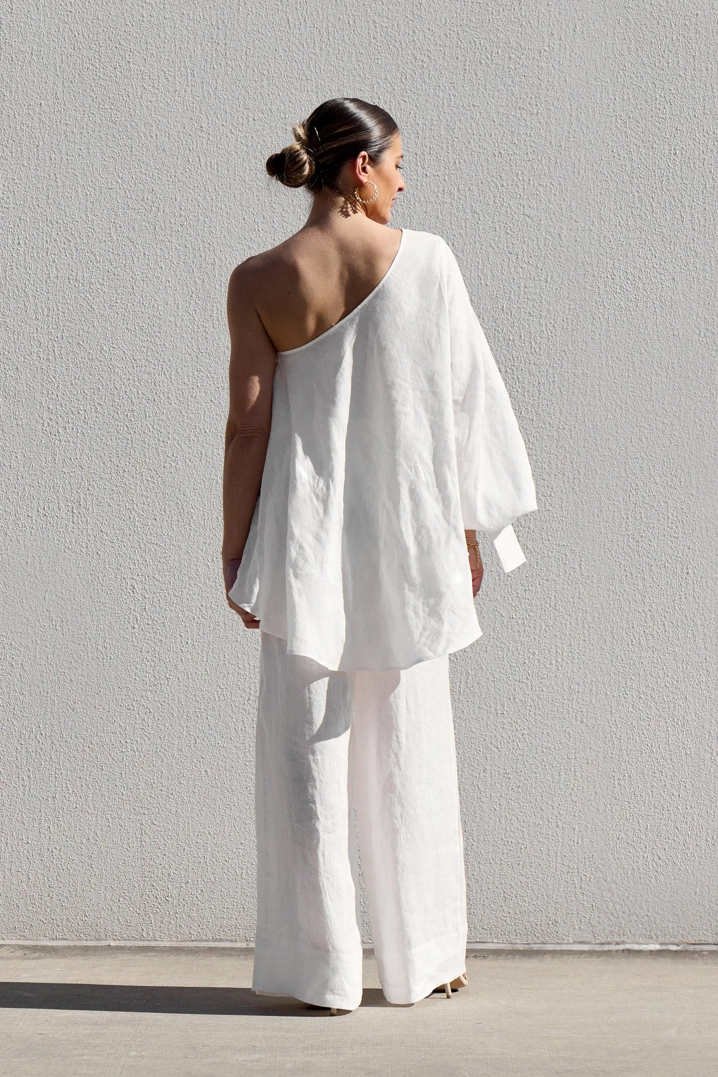 White OS Balloon Sleeve Swing Top Isabella Longginou
