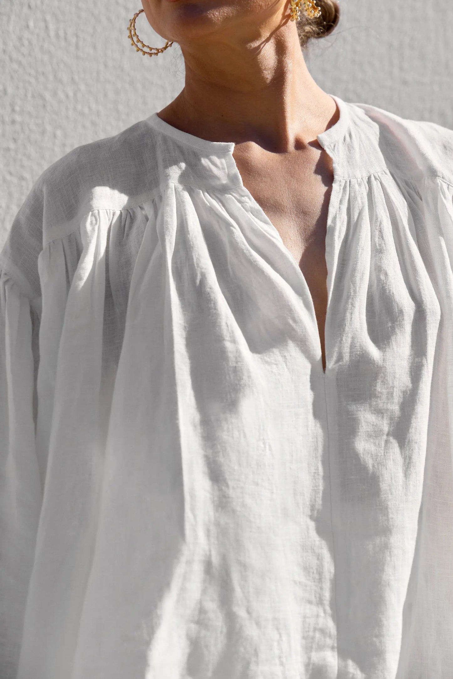 White Puffy Shirt Isabella Longginou