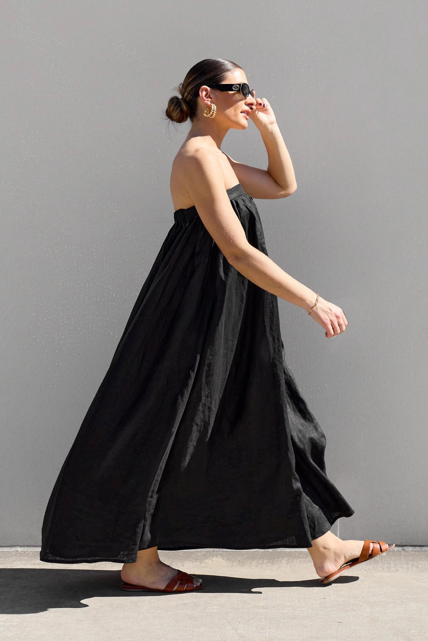 The-Black-Collection Isabella Longginou