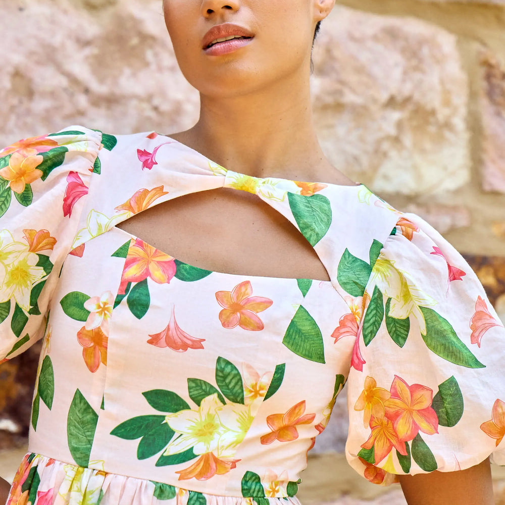 Best Sellers Isabella Longginou