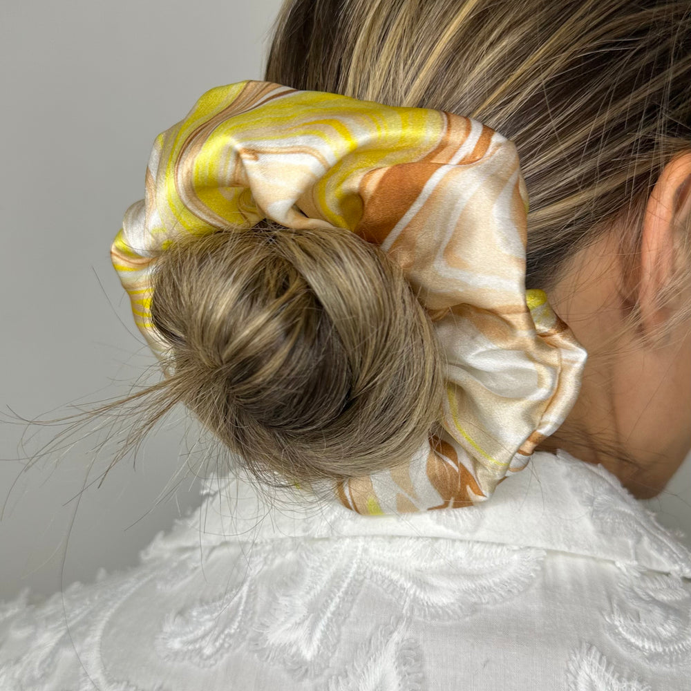 
                      
                        Marble Silk Scrunchie
                      
                    