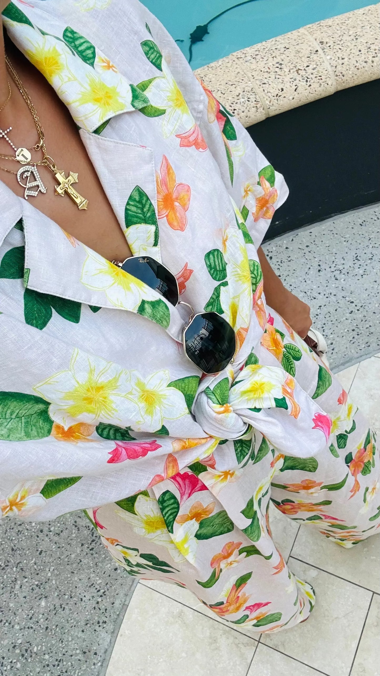 Frangipani Relaxed Button-up Isabella Longginou